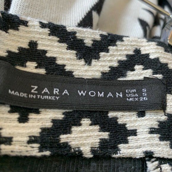 ZARA Aztec print Mini skirt size S - Picture 5 of 5